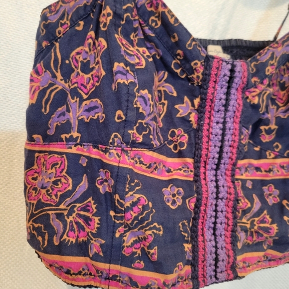 American Eagle Bollywood Indie Crop Top Crochet detail size Small - Picture 4 of 6